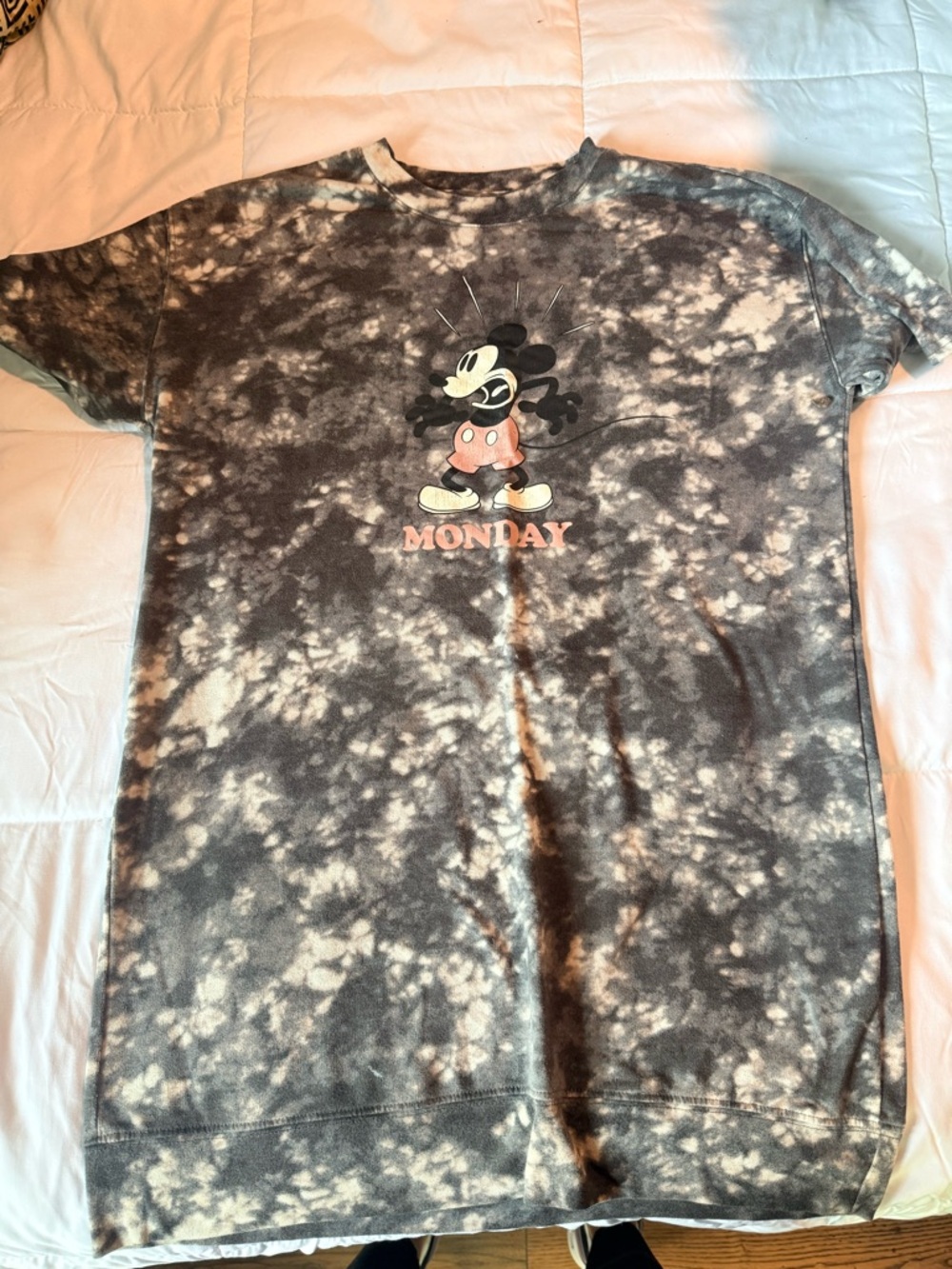 GAP Disney Printed Label Sleepwear in black and Cream